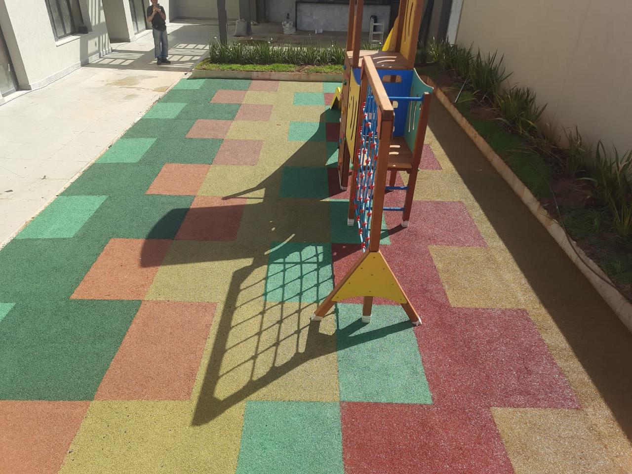Piso de borracha para playground preço 1