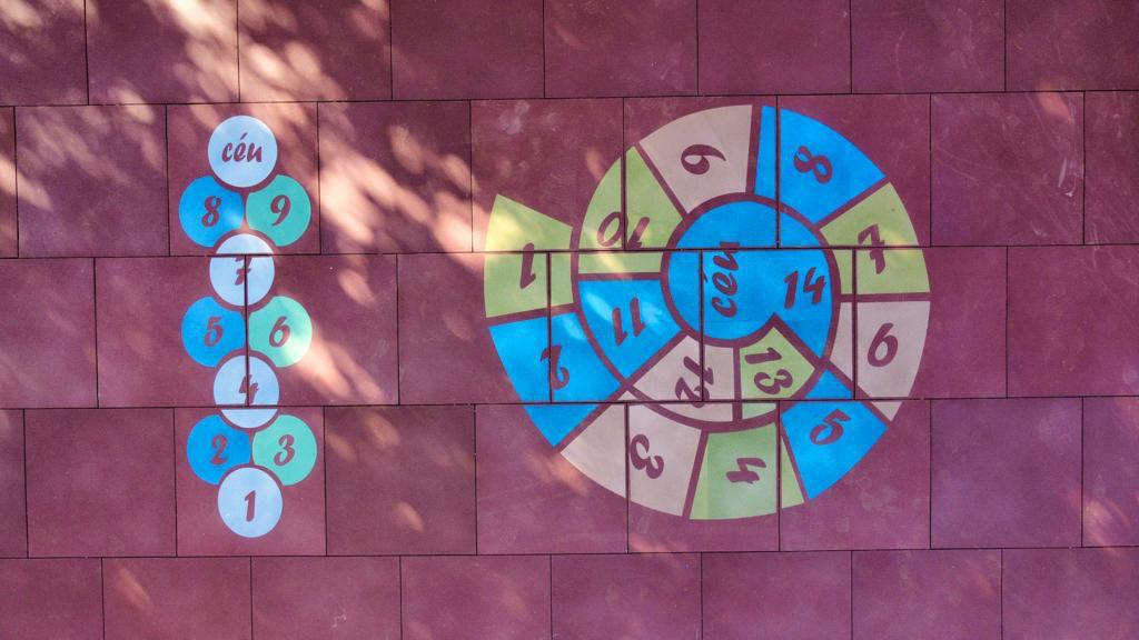 piso para playground ao ar livre 3
