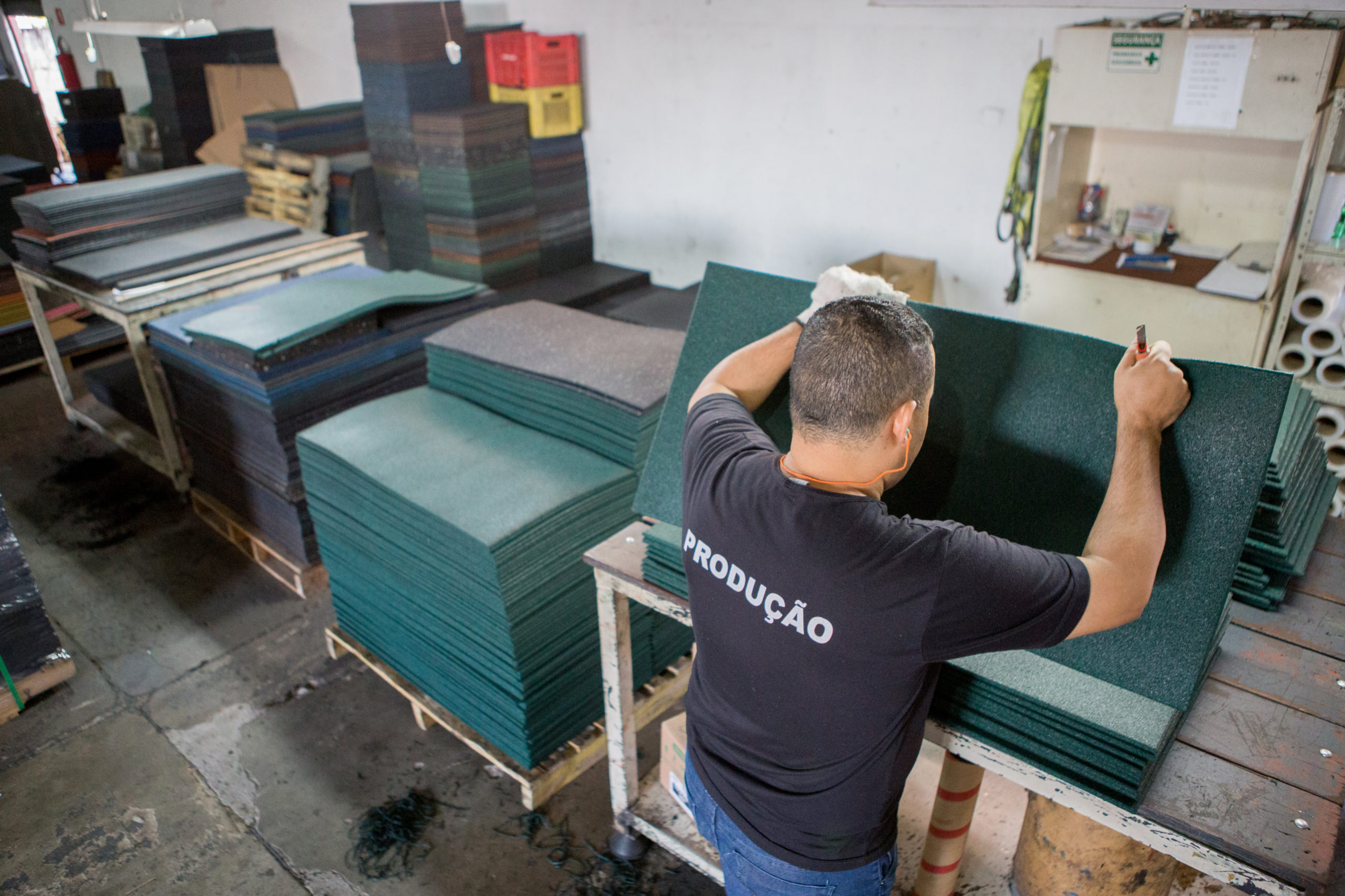 fábrica de piso de borracha para academia 2